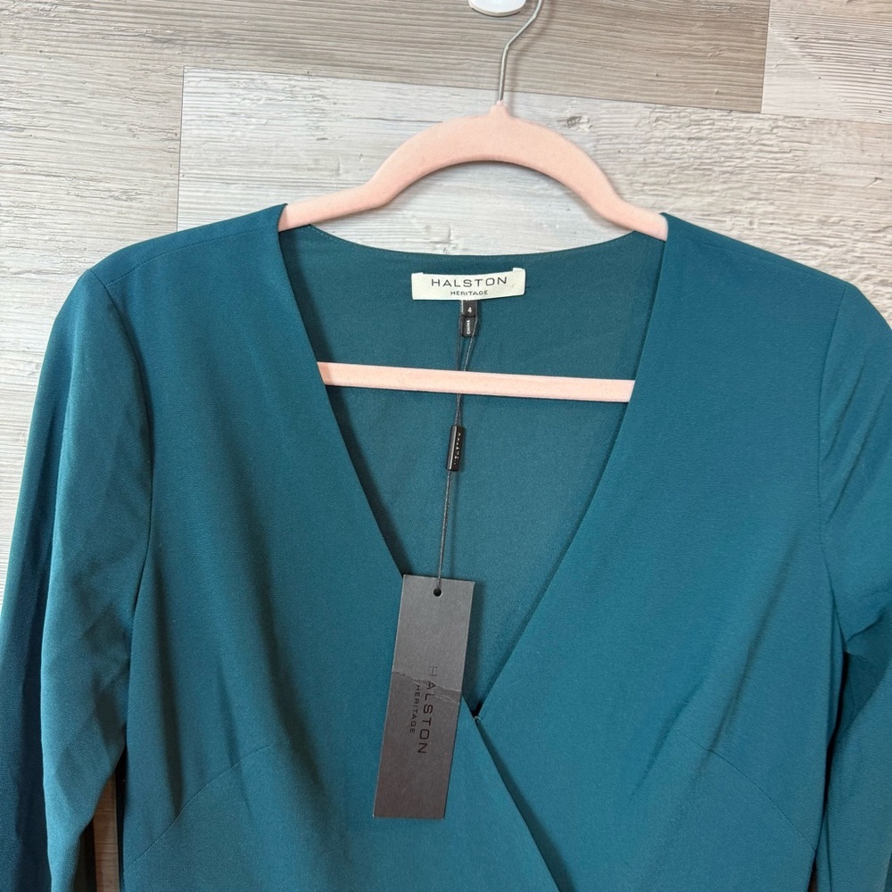 NWT Halston Heritage V-Neck Wrap Front Mini Dress in Dark Spruce - Size 4 - Picture 4 of 10